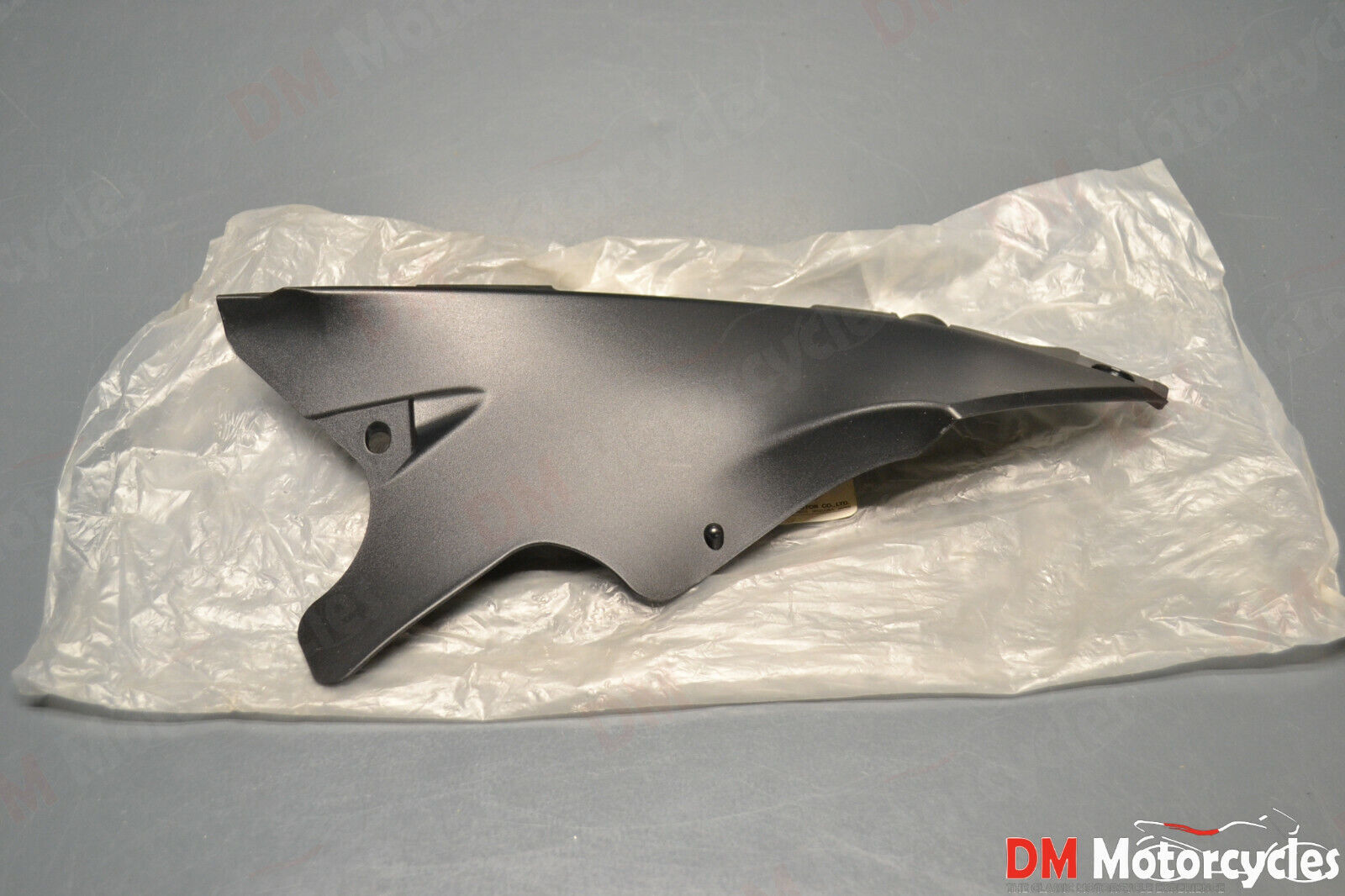 Yamaha genuine new yzf r1 air outlet grill pn 5vy-2837w-00