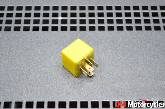 Piaggio genuine new MP3 125 250 500 Vespa GTS 300 IE Super relay pn 58099R