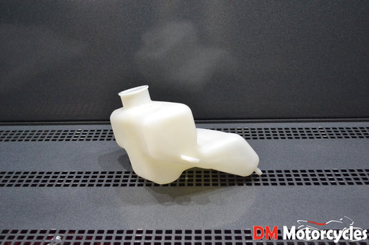 Yamaha genuine nos passol 2 oil tank pn 25k-21751-00