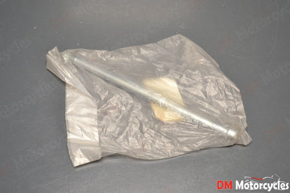 Yamaha genuine nos ysr 50 lb 50 80 lc 50 chappy front wheel axle pn 439-25181-01