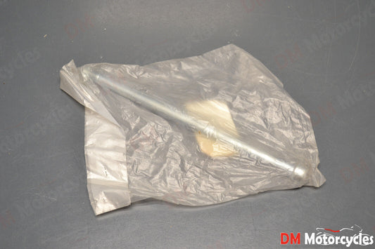 Yamaha genuine nos ysr 50 lb 50 80 lc 50 chappy front wheel axle pn 439-25181-01