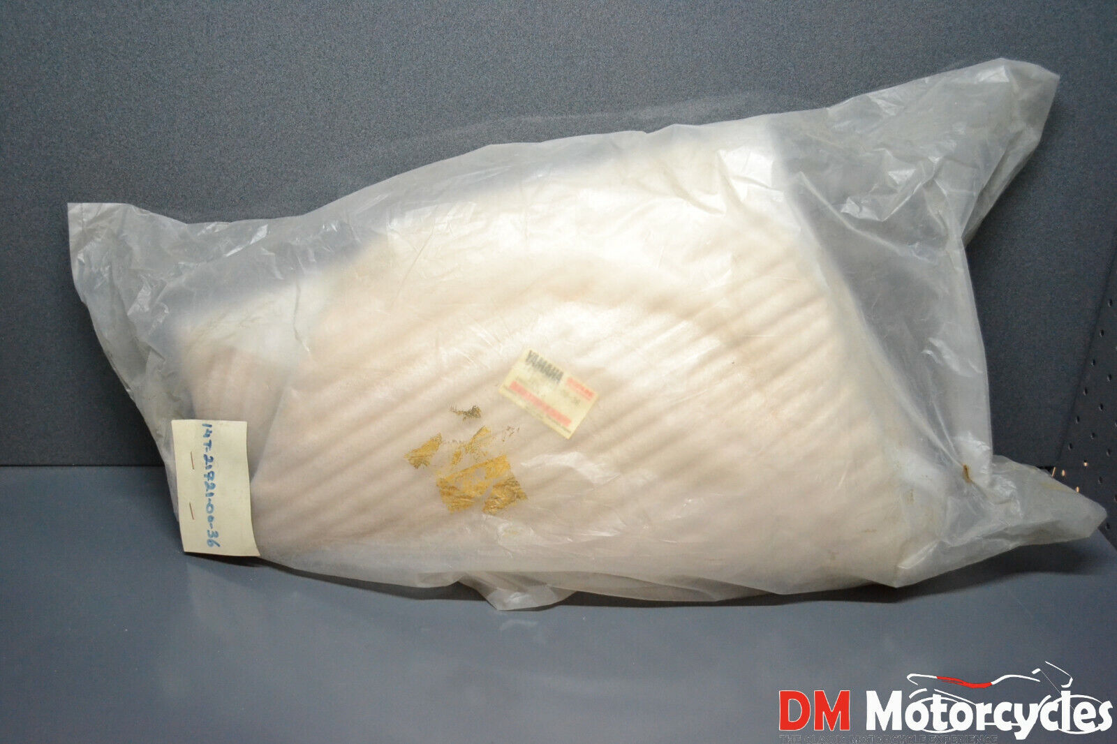 Yamaha genuine nos riva 50 ca 50 1983 - 1986 lh side cover pn 14t-21721-00-36