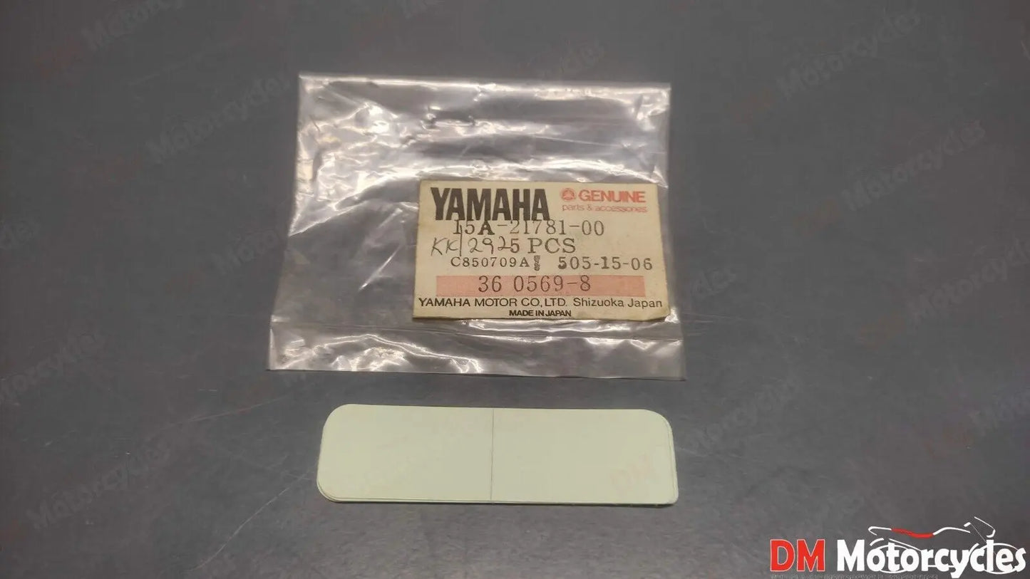 Yamaha genuine nos xt200 xt 200 1982 1983 x1 side cover decal pn 15a-21781-00