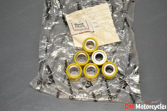 Piaggio genuine new Gilera Runner 125 180 variator roller kit pn 4833645