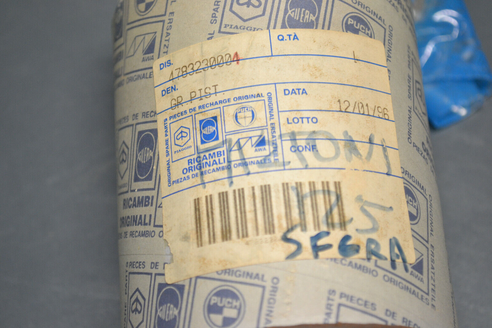 Piaggio genuine new vespa et4 Sfera 125cc 4t piston kit pn 4783230004