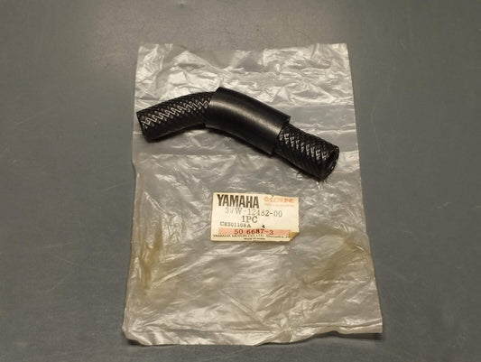 Yamaha genuine nos yz 125 83-85 radiator hose 2 pn 39w-12482-00