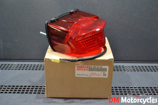 Yamaha genuine new tdm900 tdm 900 2004 taillights assy pn 5ps-84710-00