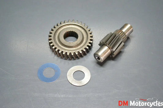 Piaggio genuine new gilera runner 125 2t rear wheel shaft pn 4856365