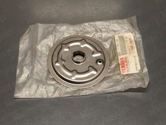 Yamaha genuine new Virago 535 650 crankcase breather plate pn 22u-11165-00