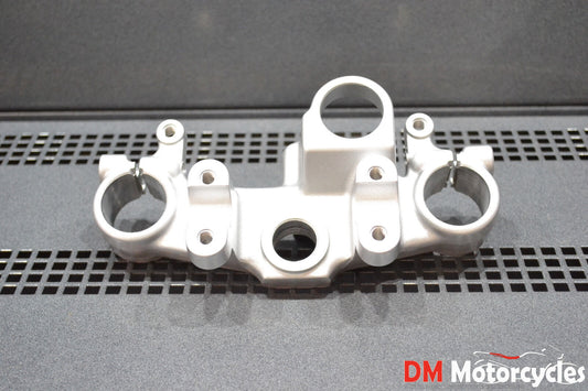 Yamaha genuine new xt225 xt 225 serow 1993 - 2007 steering crown pn 4be-23435-10