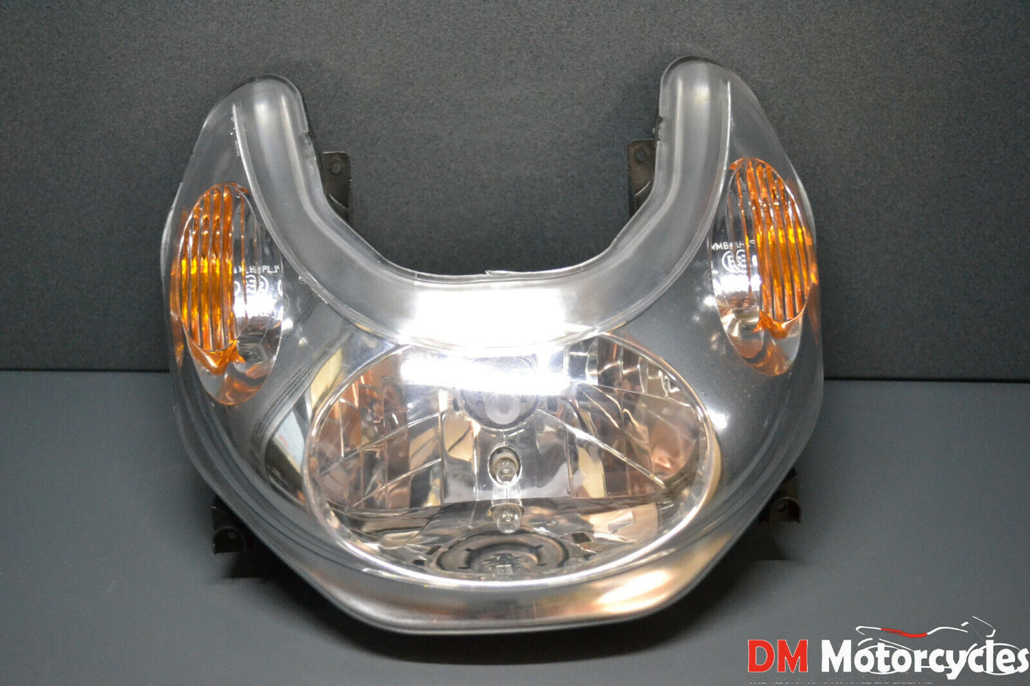 Peugeot genuine new looxor 50 125 150 UK headlight assy pn 743188