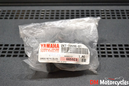 YAMAHA GENUINE NOS FZ750 FZR750 CARBURETOR JOINT 2 PN 2KT-13596-01