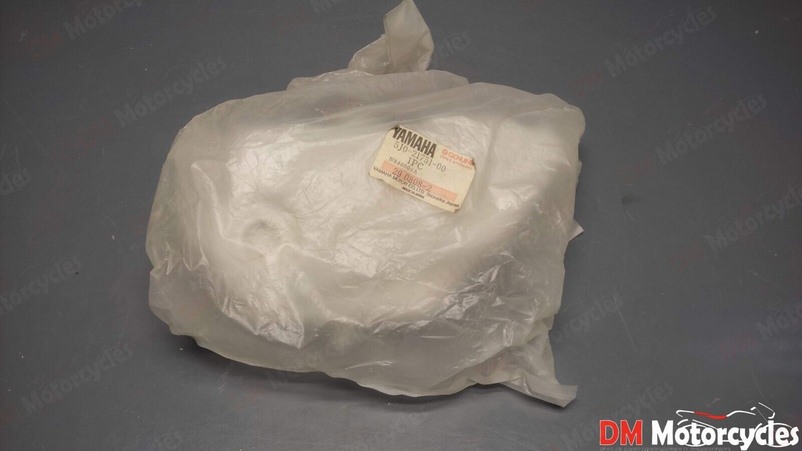 Yamaha genuine nos dt50 dt 50 1986 oil tank pn 5j0-21751-00