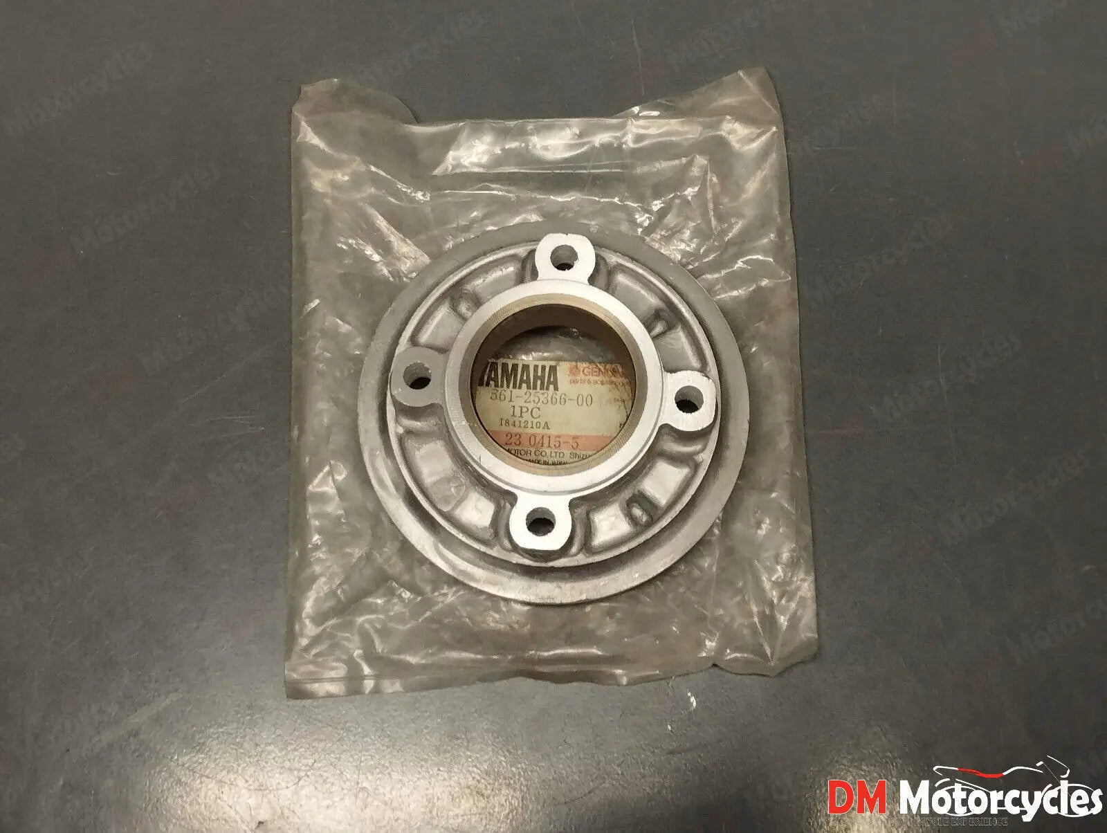 Yamaha genuine new lb 50 80 chappy clutch hub pn 561-25366-00