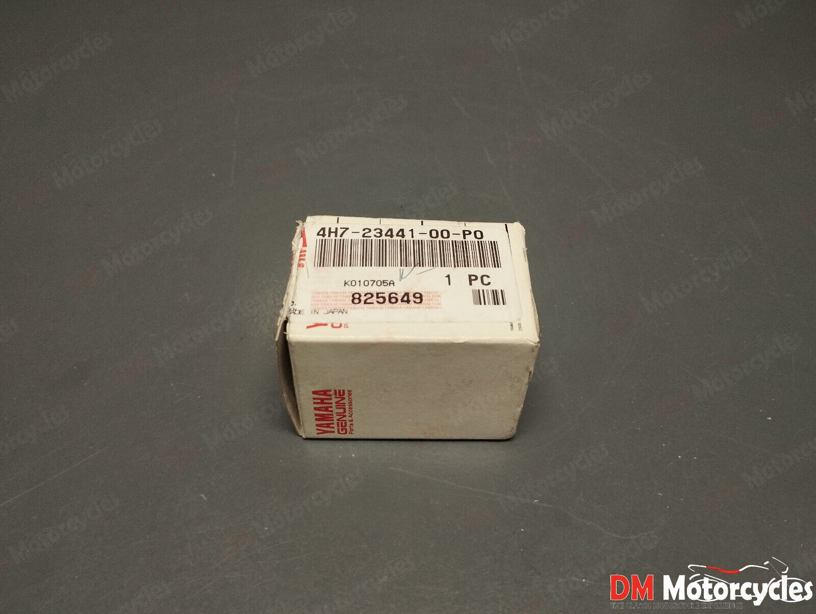 Yamaha genuine new tdm 850 fzs 600 upper handle holder pn 4h7-23441-00-p0