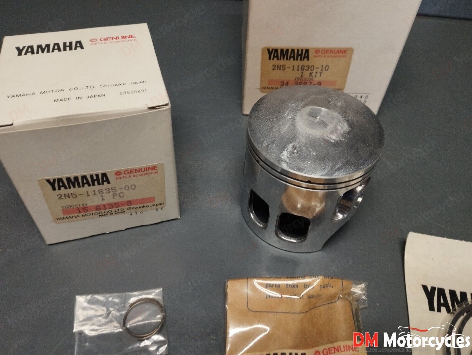 Yamaha genuine nos dt175 dt 175 0.25mm over size piston kit pn 2n5-11636-10