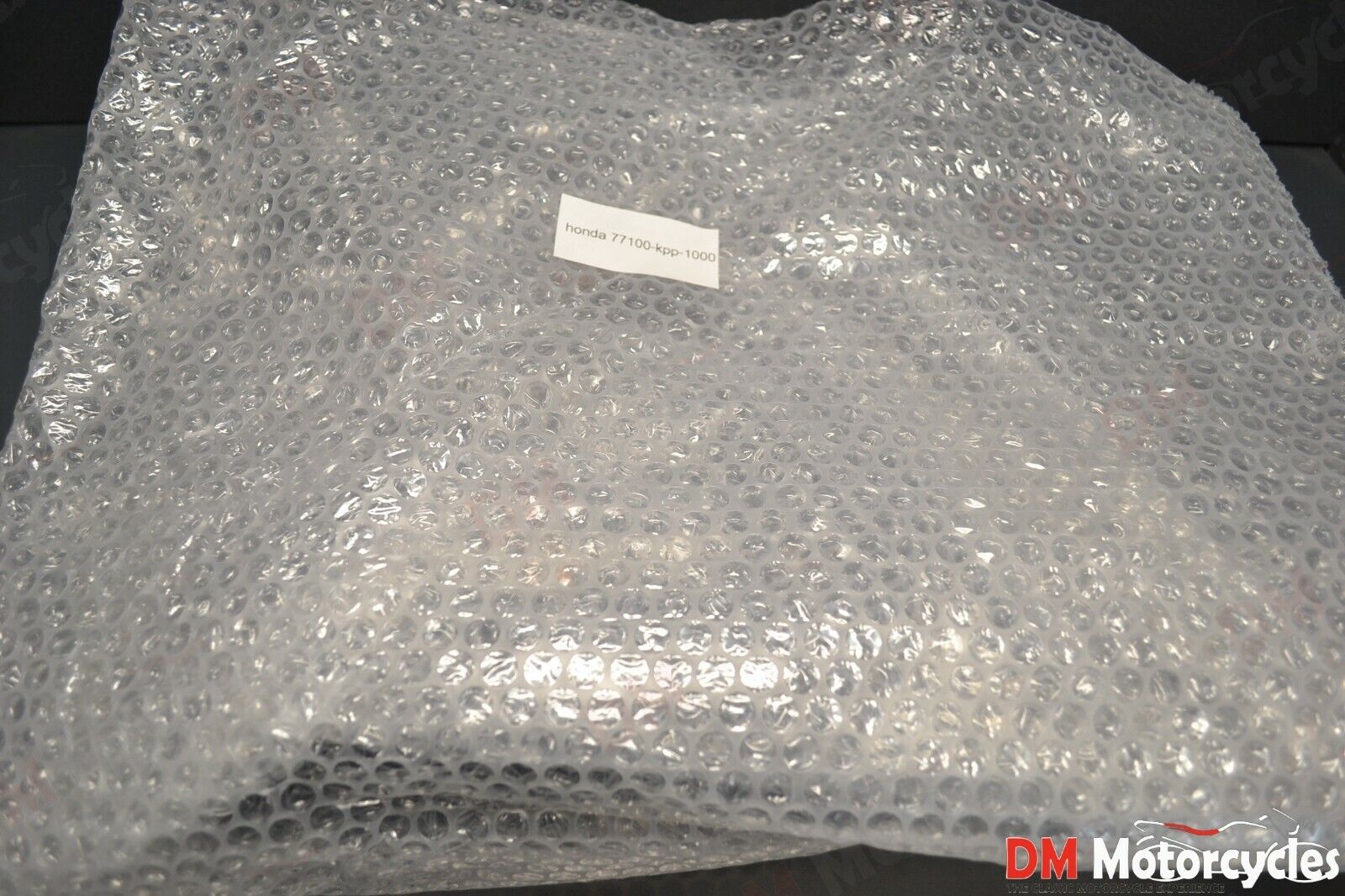 Honda genuine new cbr125 cbr250 seat pn 77100-kpp-t000