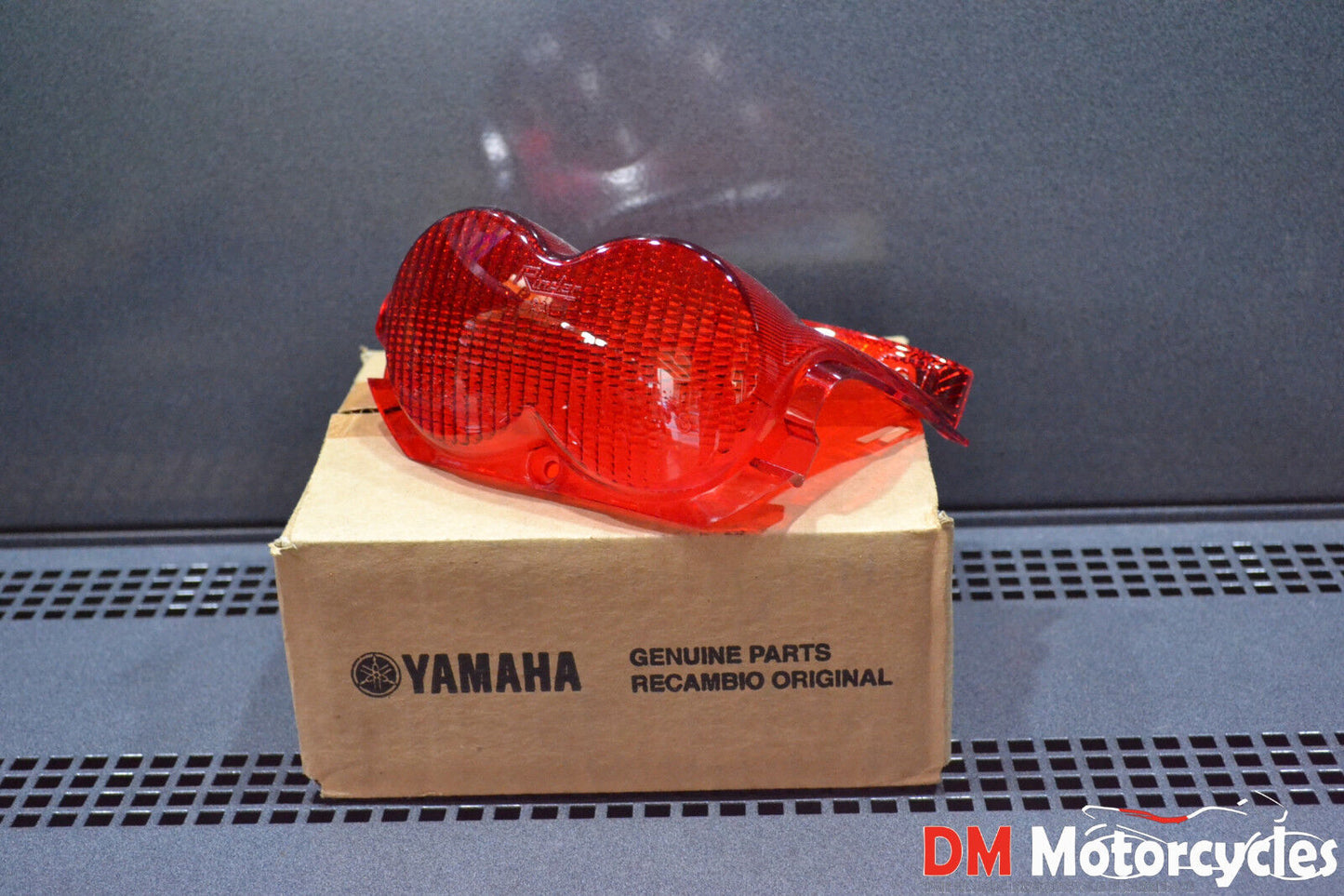 Yamaha genuine new yn100 yn 100 taillights lens pn 5ad-h4721-00
