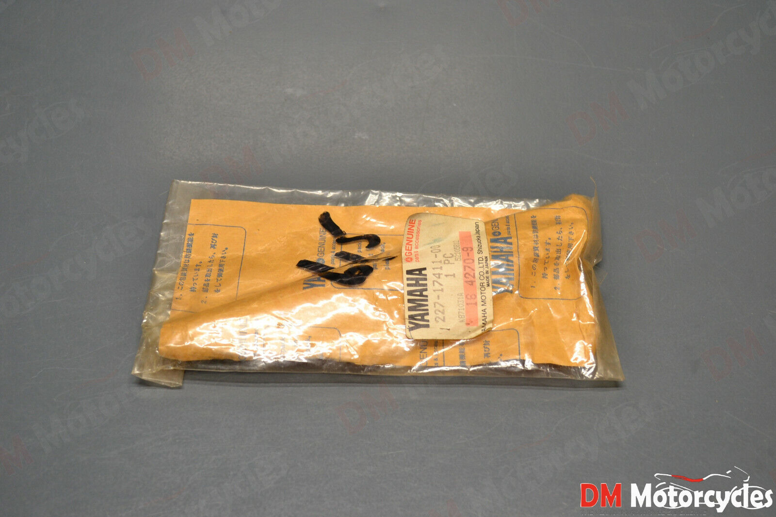 Yamaha genuine nos yb 125 1975 main axle pn 227-17411-00