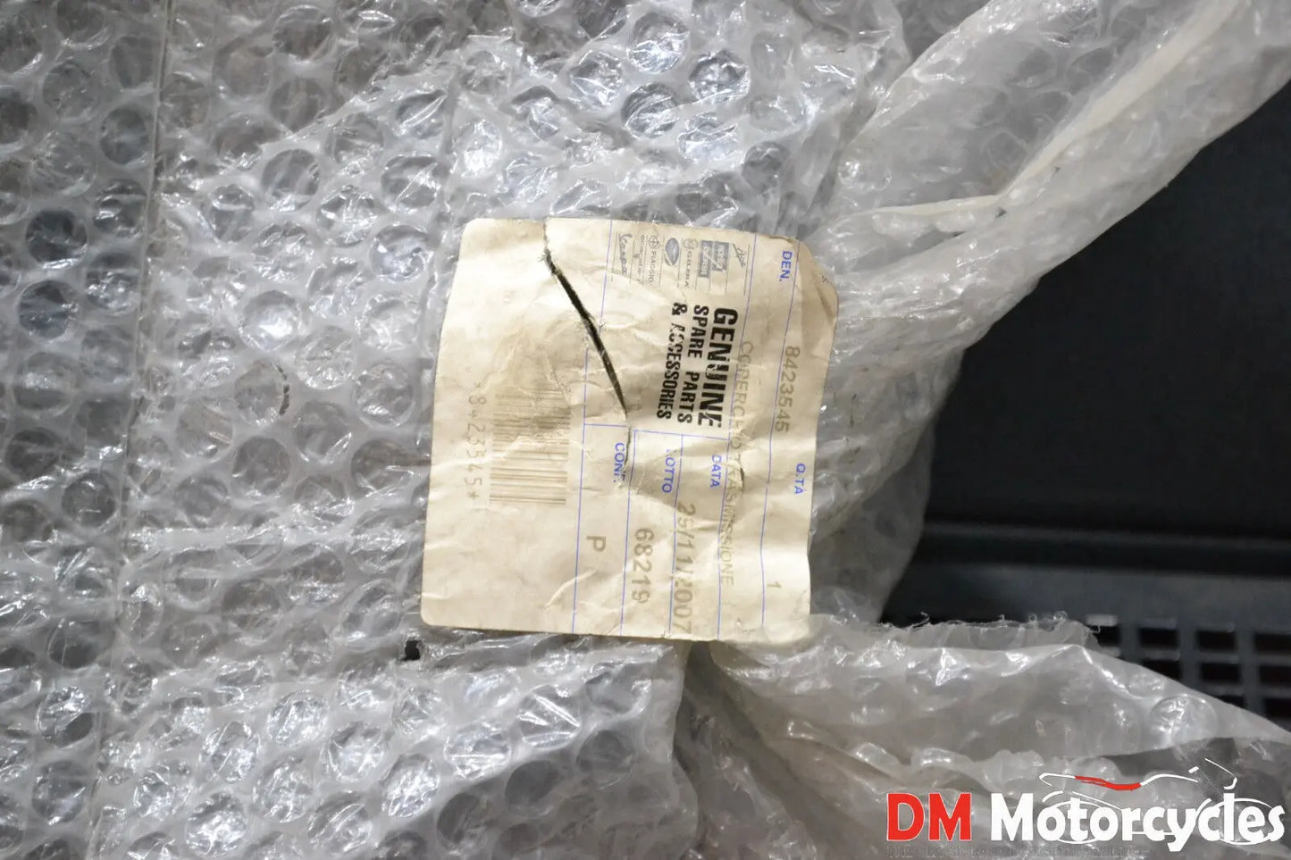 PIAGGIO GENUINE NEW X9 500 BEVERLY MP3 400 TRANSMISSION COVER CASE PN 8423545