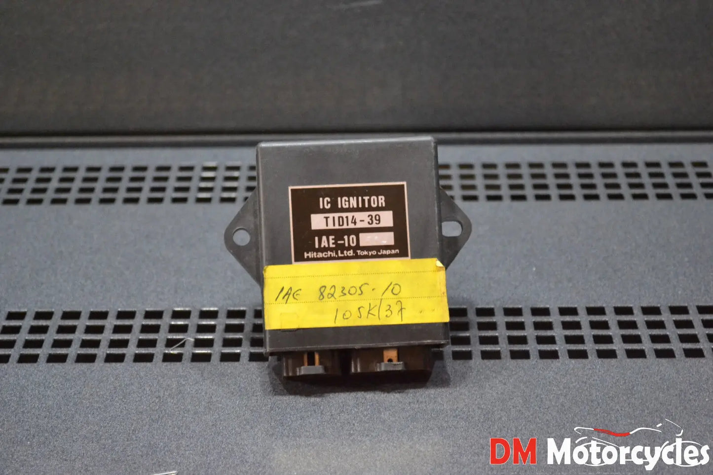 Yamaha genuine nos fz750 fz 750 1985 ignitor CDI pn 1ae-82305-10