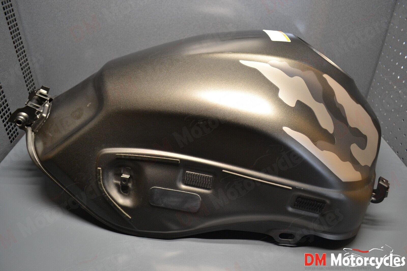 Honda genuine new VFR1200X Crosstourer camo fuel petrol tank