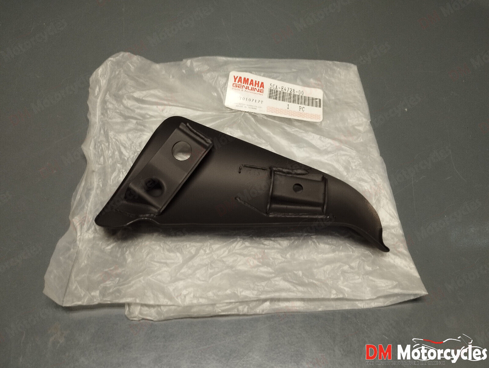 Yamaha genuine new yp 125 majesty exhaust pipe shield pn 5ca-e4728-00