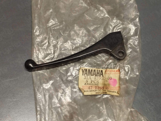 Yamaha genuine nos fj fz xj yx 600 xj900 srx 250 400 600 lever 1 pn 31a-83912-00