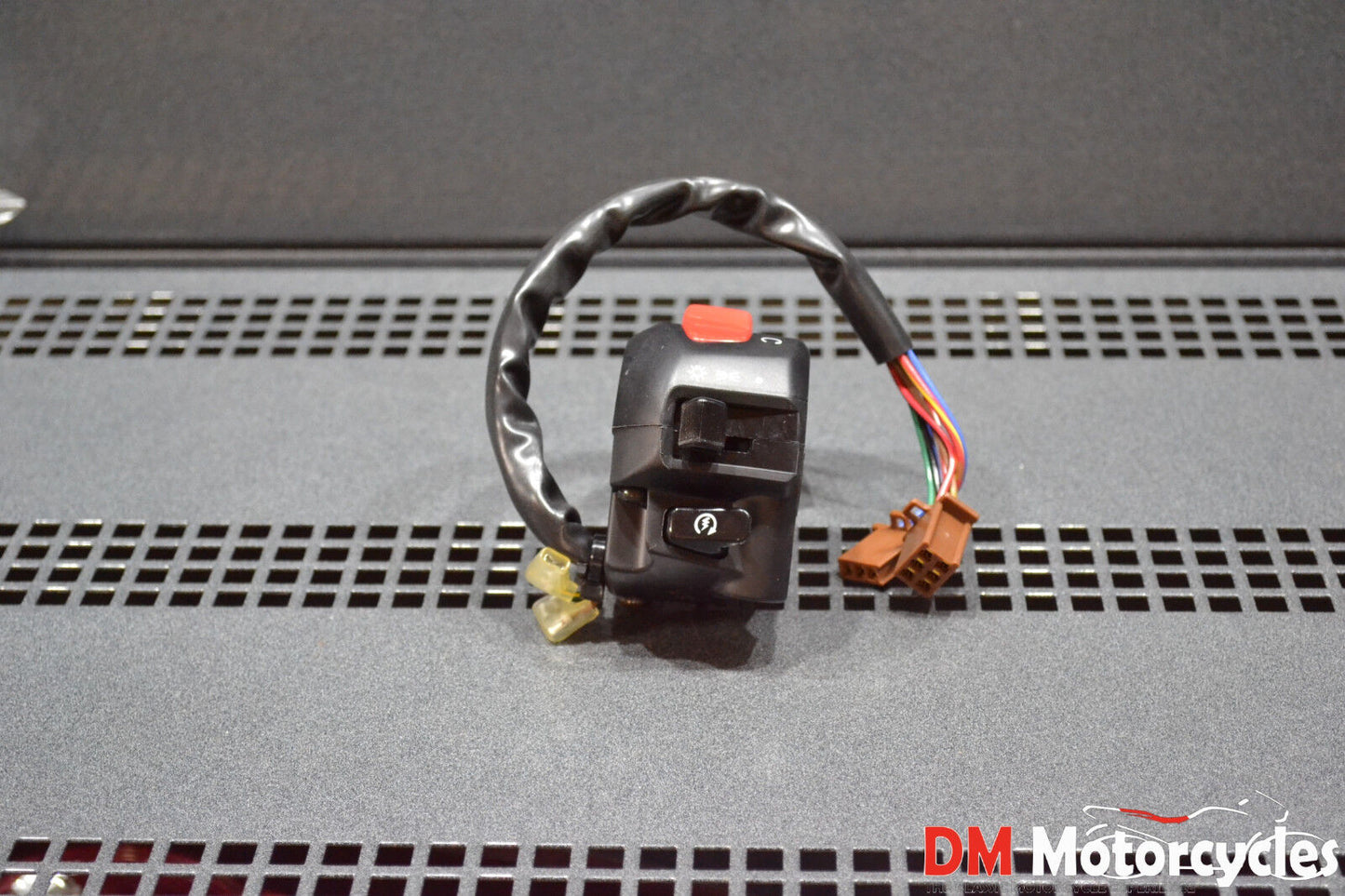 Yamaha genuine new xp 500 tmax 500 2001 - 2006 switch gear pn 5gj-83963-00