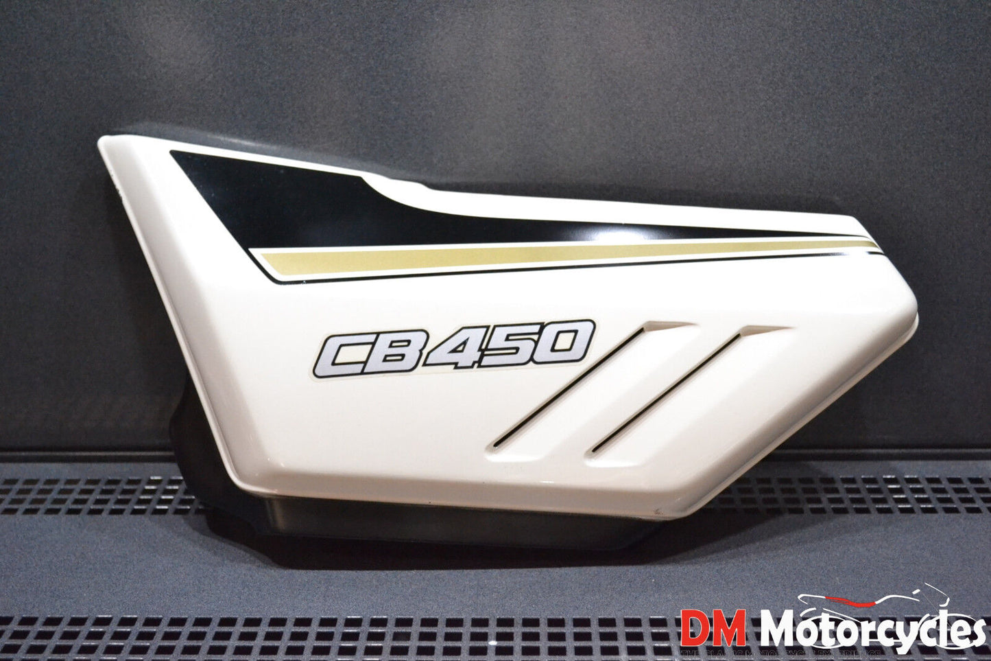 Honda genuine nos cb450 cb 450 lh side cover pn 83700-443-9000