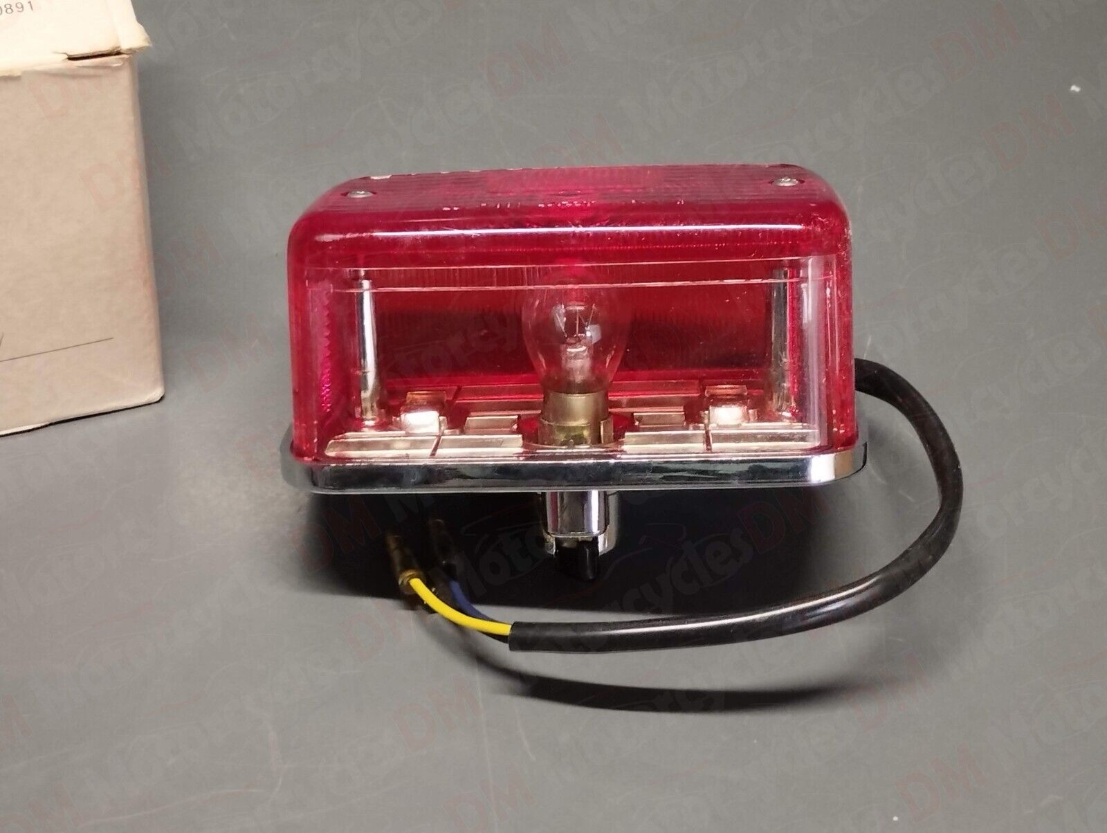 Yamaha genuine nos gt80 gt 80 1978 taillights pn 2a3-84510-00