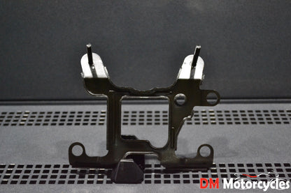 Yamaha genuine new xj750 xj 750 1981 - 1983 meter bracket pn 5g2-83519-00