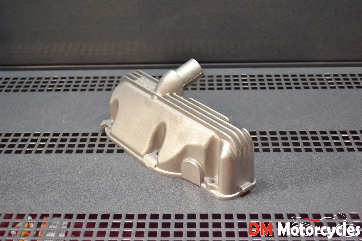 Piaggio genuine new oil sump leader for piaggio engines pn 843761