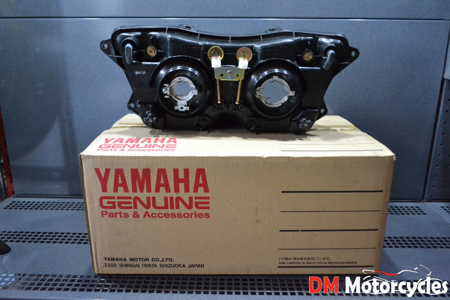 Yamaha genuine new yzf 1000r 1997 headlight unit assy pn 4sv-84310-00