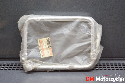 Yamaha genuine nos jx 900 83 xj 600 84 headlight rim pn 31a-84315-00