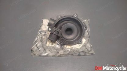 Piaggio genuine new gilera gp800 water pump cover pn 878050