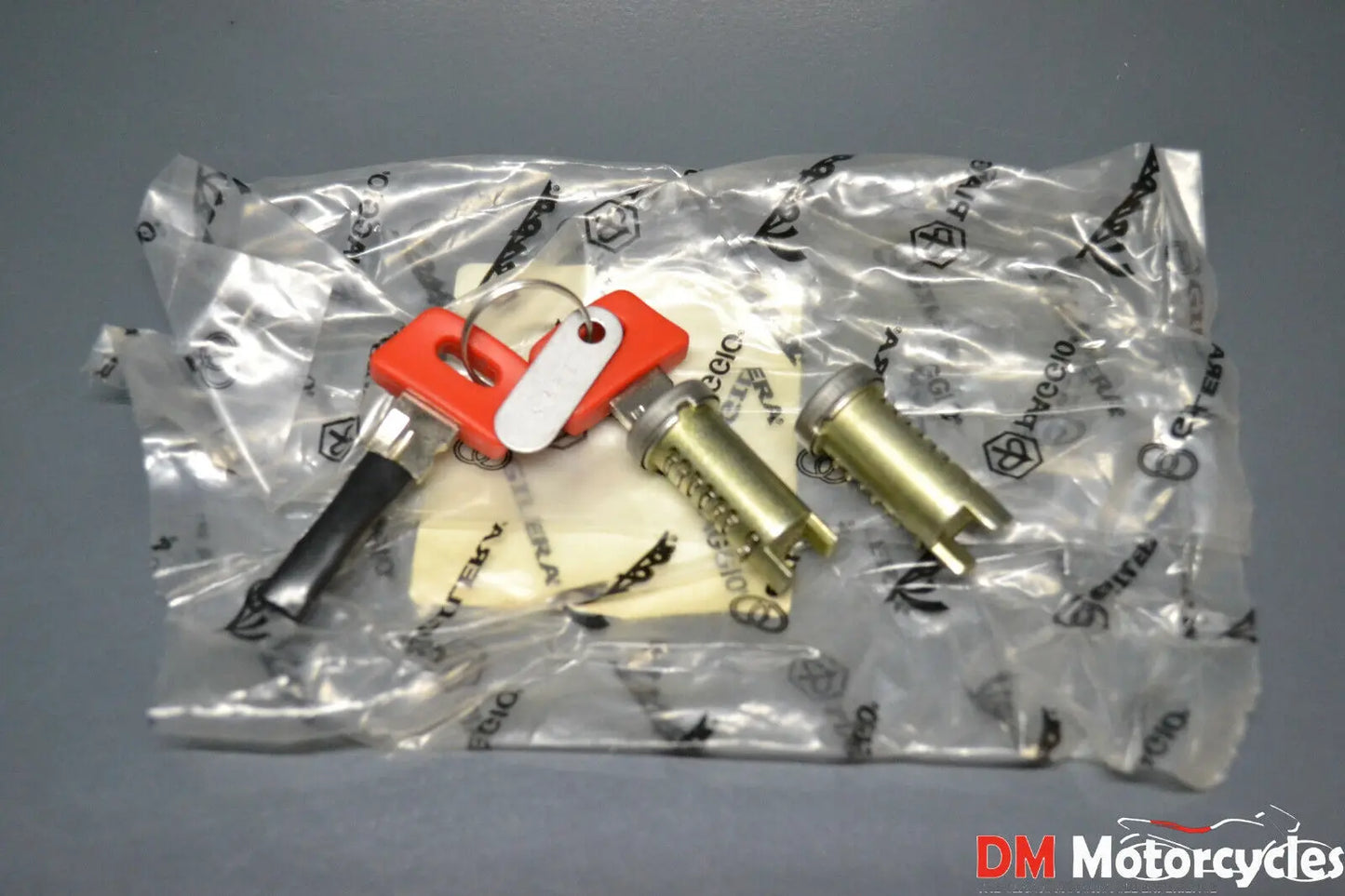 Piaggio genuine new gilera stalker 50 key lock cylinder set pn 573785