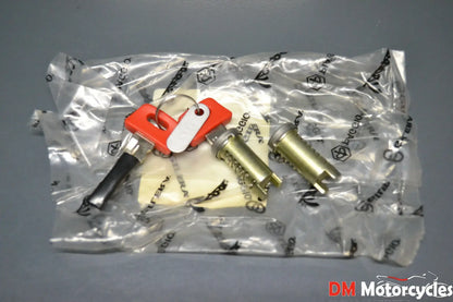 Piaggio genuine new gilera stalker 50 key lock cylinder set pn 573785