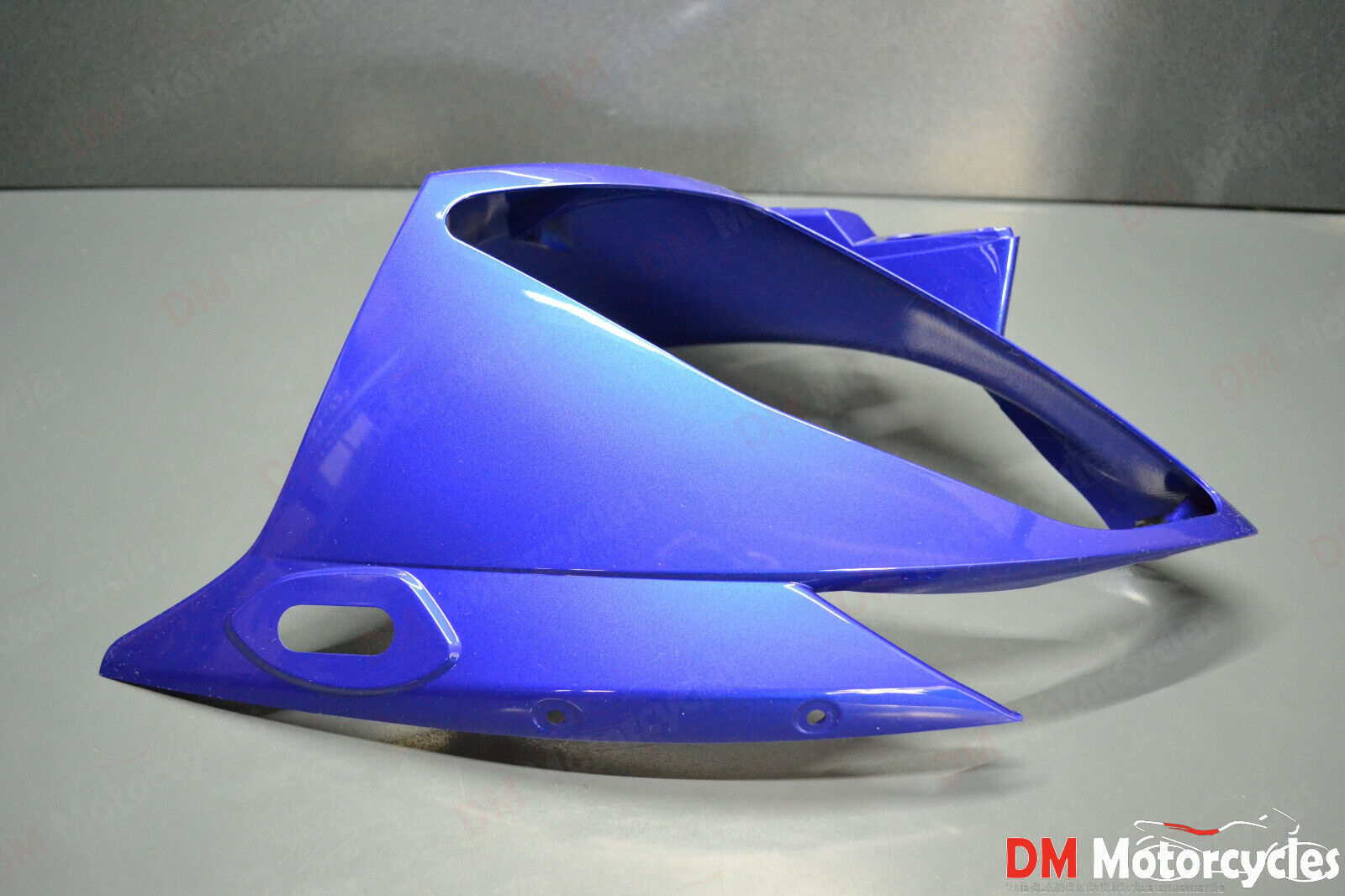 Yamaha genuine new yzf r6 06 - 07 nose upper left panel pn 2c0-2835g-01-p0