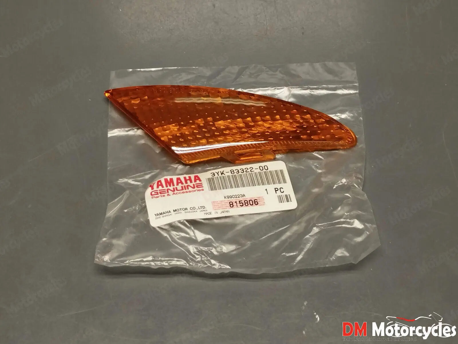 Yamaha genuine new jog yg 50 front right turn signal lens pn 3yk-83322-00