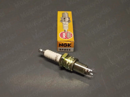 New NGK BP8ES Spark Plug x1