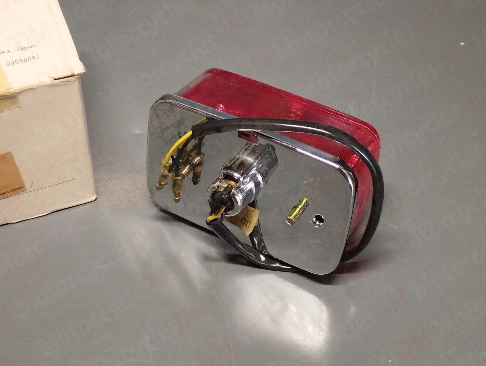 Yamaha genuine nos gt80 gt 80 1978 taillights pn 2a3-84510-00