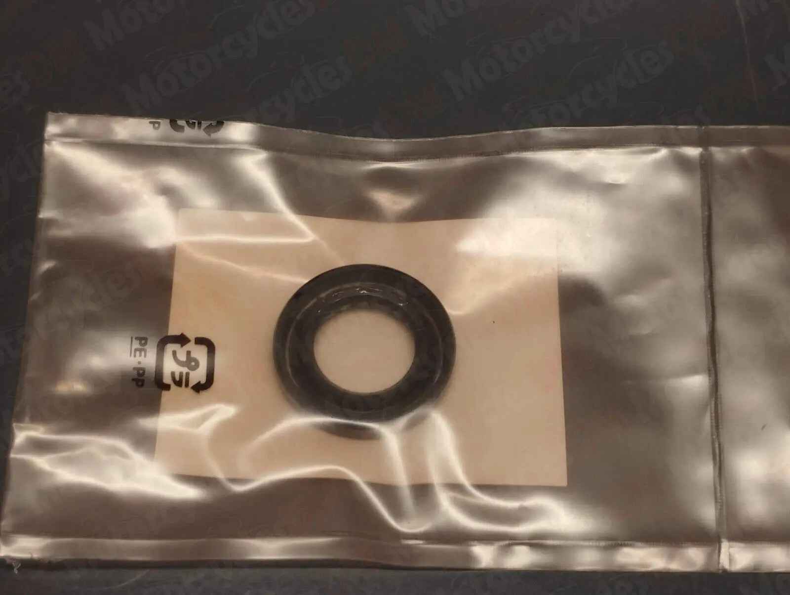 Honda genuine new chf nch nps 50 oil seal (19x32x6) pn 91202-gee-003