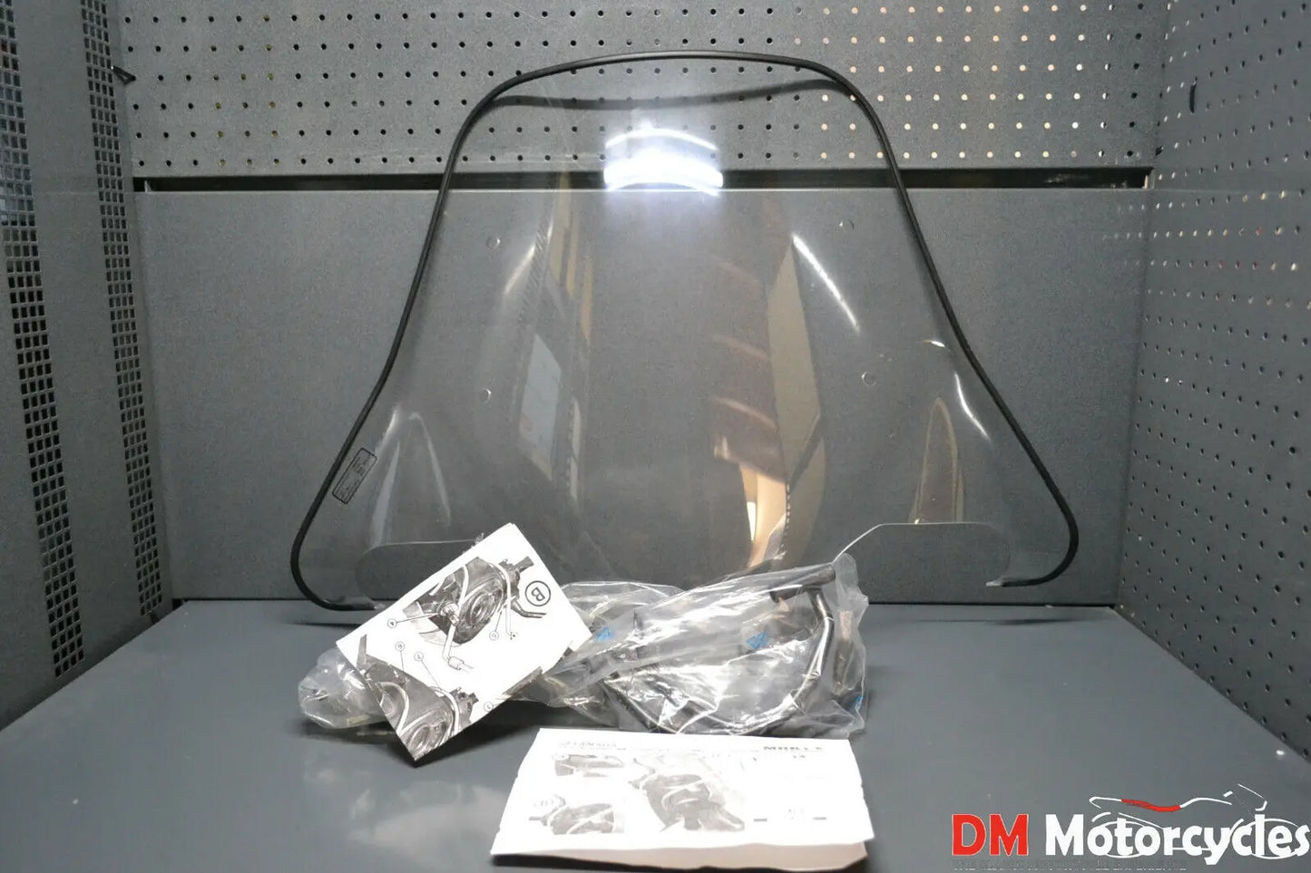 Yamaha genuine new Cygnus X 2007 medium height windshield screen pn 4p9-10710-10