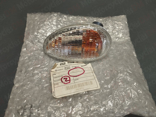 Piaggio genuine new et4 125 150 leader front left turn signal pn 581633