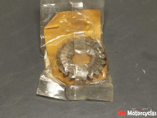 Yamaha genuine nos v50 v80 kick gear (21t) pn 3k7-15641-00