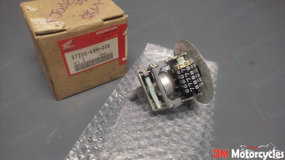 Honda genuine nos cb250 japanese speedometer gauge pn 37200-kbh-008