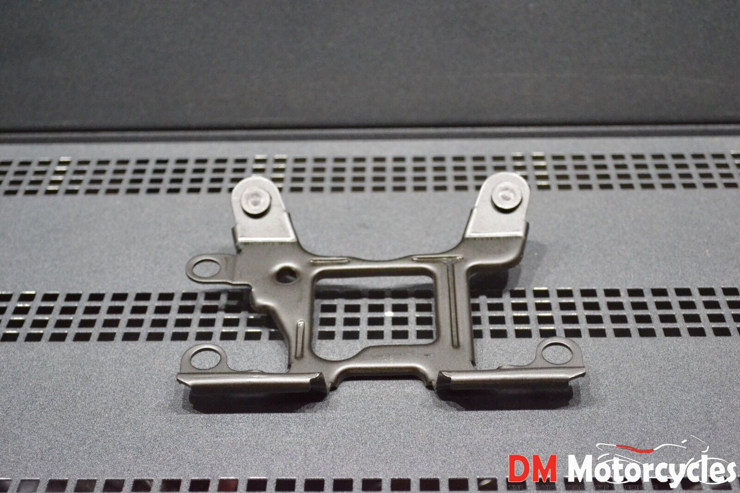 Yamaha genuine new xj750 xj 750 1981 - 1983 meter bracket pn 5g2-83519-00