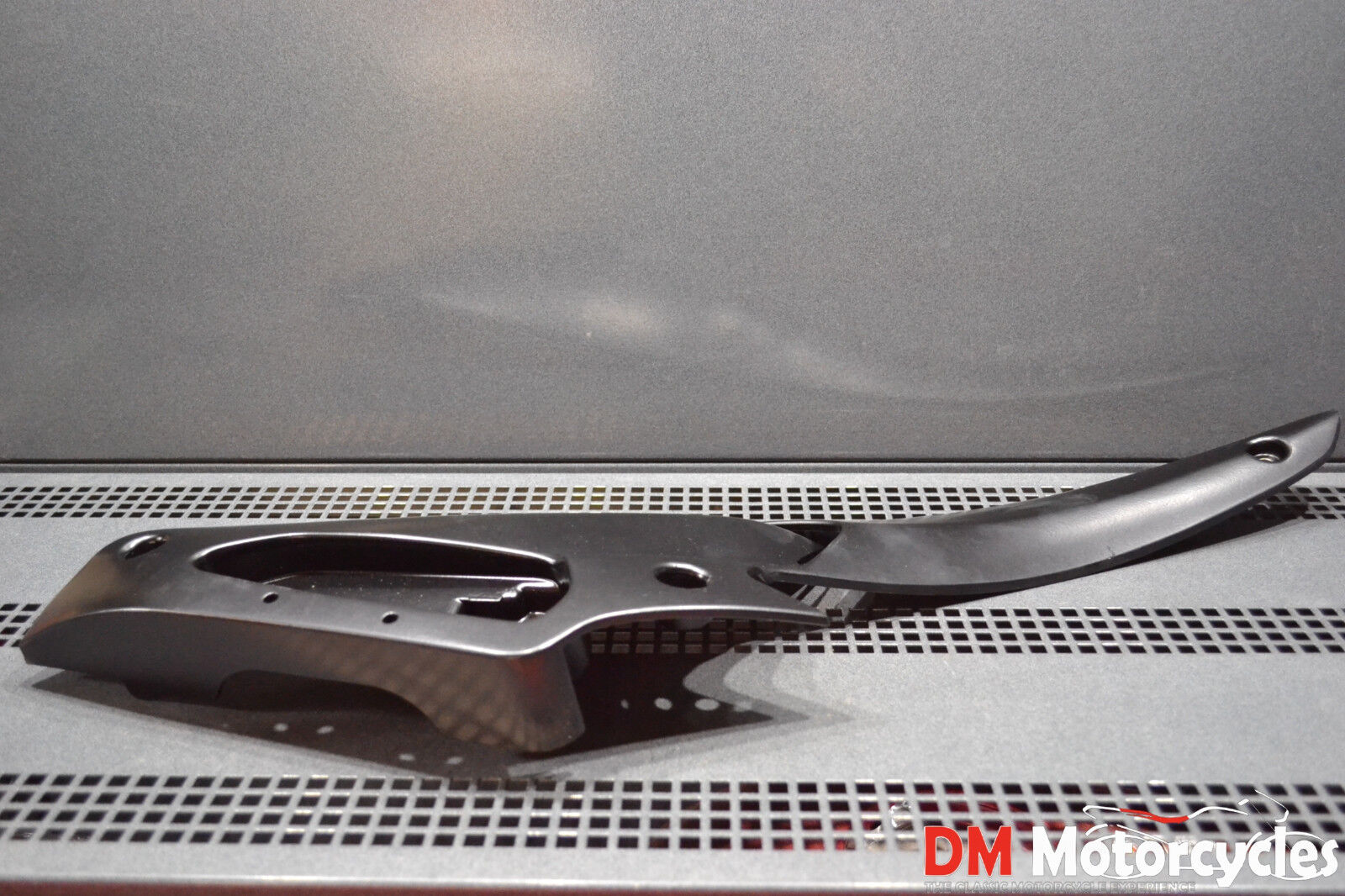 Piaggio genuine new gilera nexus 125 250 300 500 rh side cover pn 975496000c