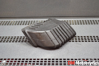 Yamaha genuine nos xt600 xt 600 84 - 89 airbox duct pn 34l-14437-00
